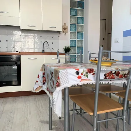 Appartamento Aria Di Mare San Benedetto del Tronto Exterior photo