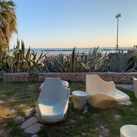 Appartamento Aria Di Mare San Benedetto del Tronto Exterior photo